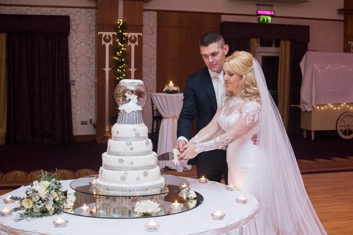 knightsbrook hotel wedding reception wedding cake